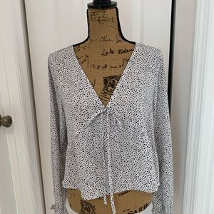 SHEIN top. Adorable. Excellent condition